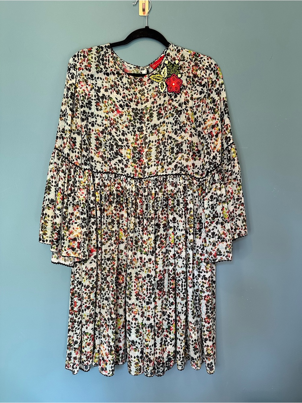 Bhanuni by Jyoti Floral Embroidered Babydoll Dress Bohemian Flowy Size 12 - Picture 13 of 16
